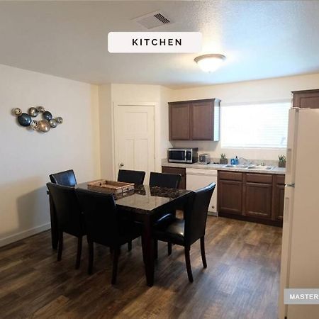 3 Story, 3 Bdrm, 4 Beds, 2 Bath, North Houston, Iah - 10B Villa Eksteriør bilde